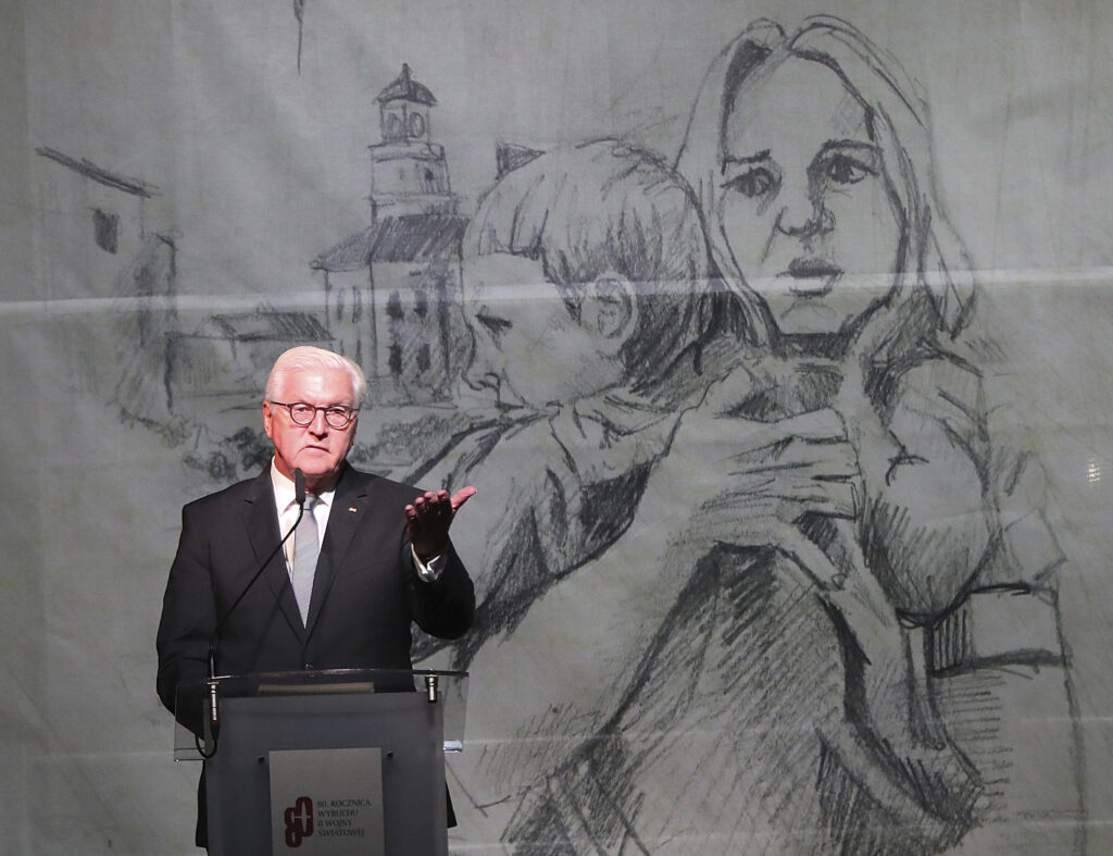H «συγγνώμη» του Σταϊνμάιερ για την εισβολή των ναζί στην Πολωνία - Media