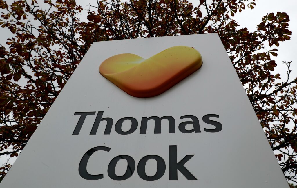 Παχυλά κέρδη για hedge funds από το λουκέτο Thomas Cook - Ποια τράπεζα πληρώνει τη «νύφη» - Media