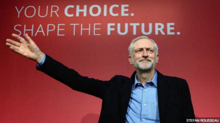 Πολιτική αναταραχή στη Βρετανία - Εκλογές ζητά ο Κόρμπιν - Media