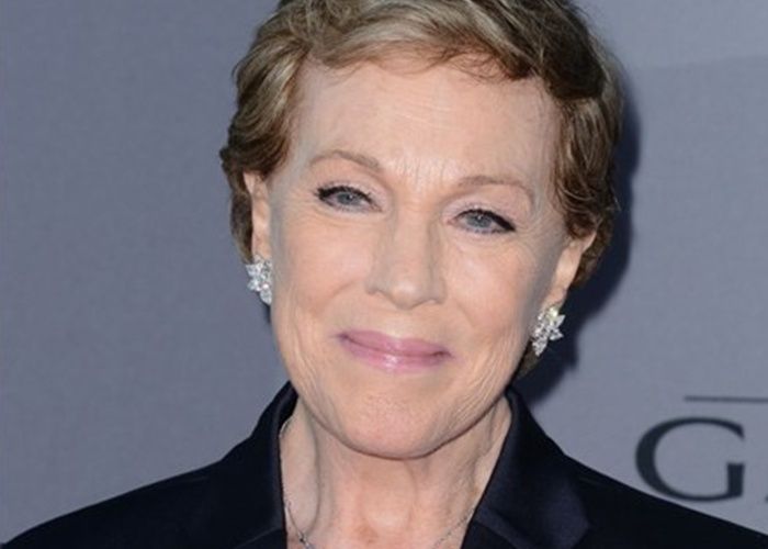 Η Τζούλι Άντριους τιμήθηκε με τον Χρυσό Λέοντα για το σύνολο της καριέρας της - Media