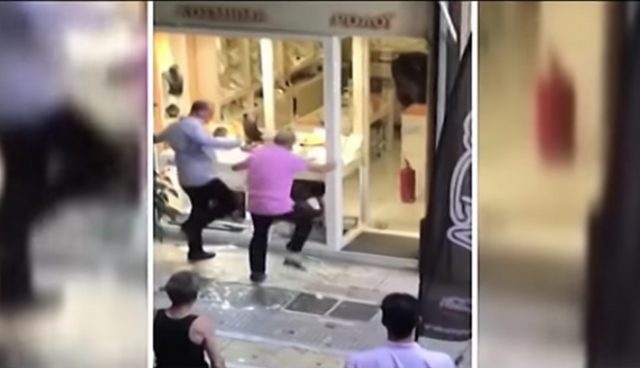 «Να προσδιοριστεί η δίκη των κατηγορουμένων για τον άδικο θάνατο του Ζακ Κωστόπουλου» - Media