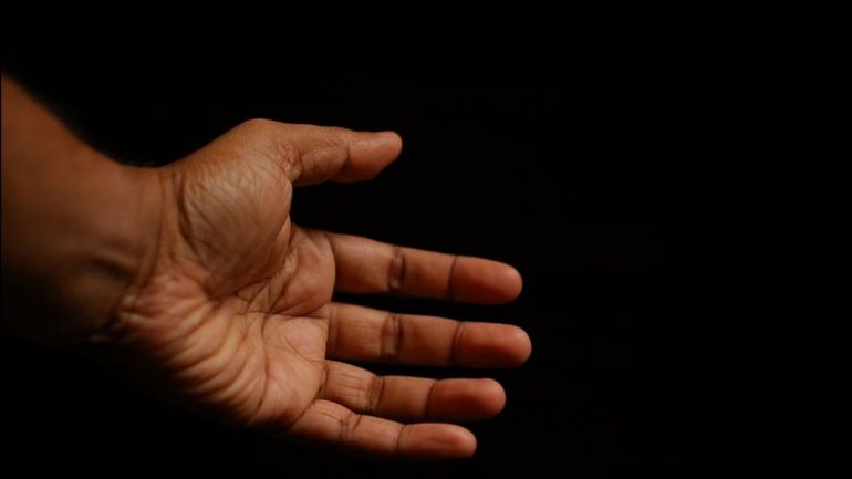 Κρήτη: Τον βρήκαν νεκρό σε παγκάκι - Media