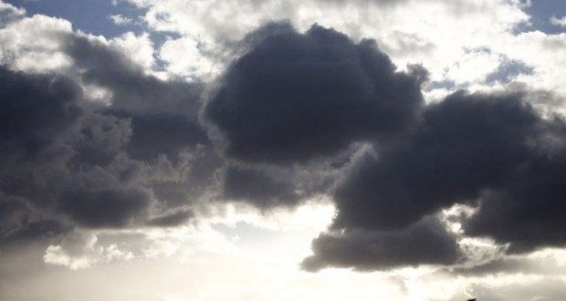 Συννεφιές και μπουρίνια την Κυριακή - Πού θα φτάσει η θερμοκρασία  - Media