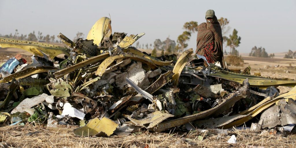 Πόρισμα: Ελαττώματα στο σύστημα εντολών πτήσης του 737 Max έριξαν τα δύο Boeing - Media