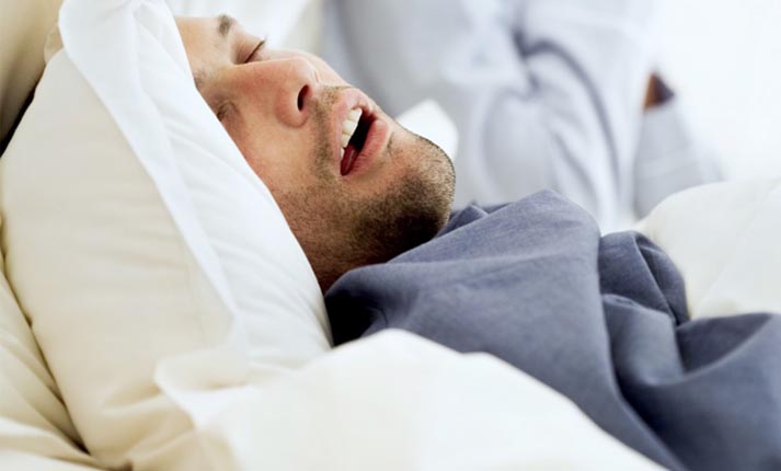 Υπνική άπνοια: Πώς θα καταλάβετε ότι σας κόβεται η ανάσα ενώ κοιμάστε - Media