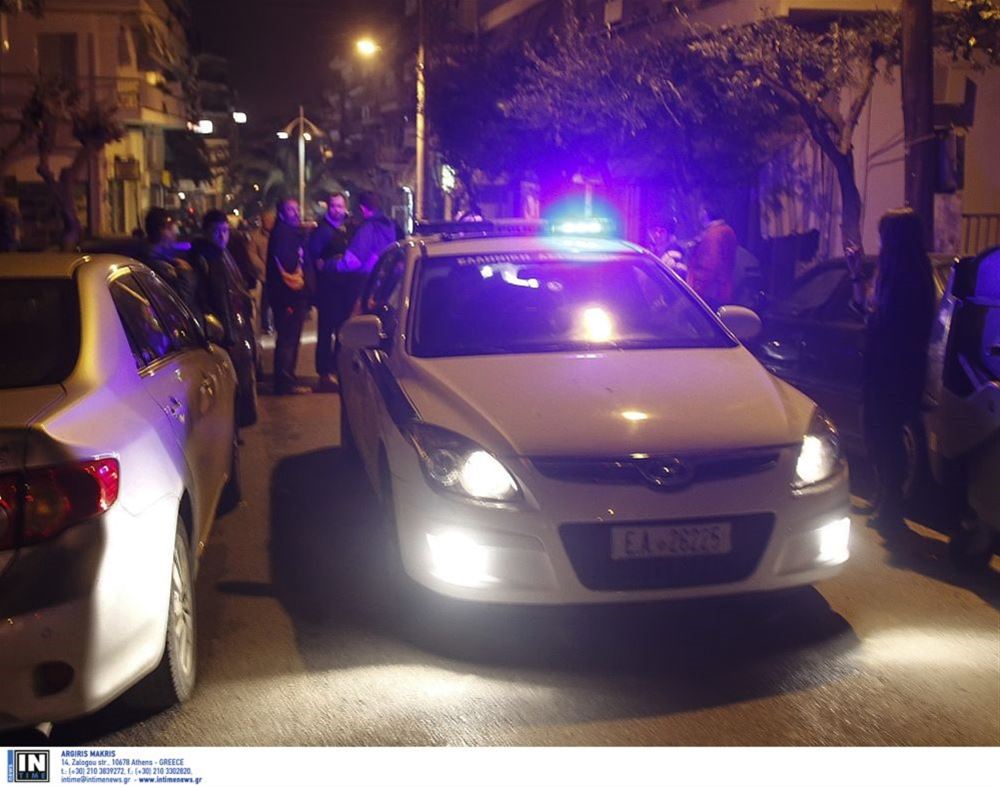 Έφοδος της αστυνομίας σε συνδέσμους οπαδών Άρη και ΠΑΟΚ - Media