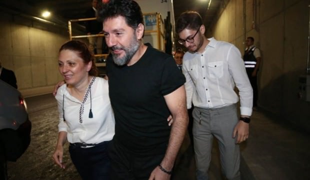 Χακάν Ατίλα: Από τη φυλακή στις ΗΠΑ, στο τιμόνι του Χρηματιστηρίου Κωνσταντινούπολης - Media