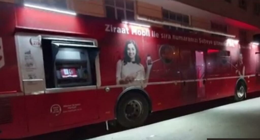 Μετά την καντίνα και... κινητή τράπεζα με ΑΤΜ για τους Τούρκους στρατιώτες!  - Media