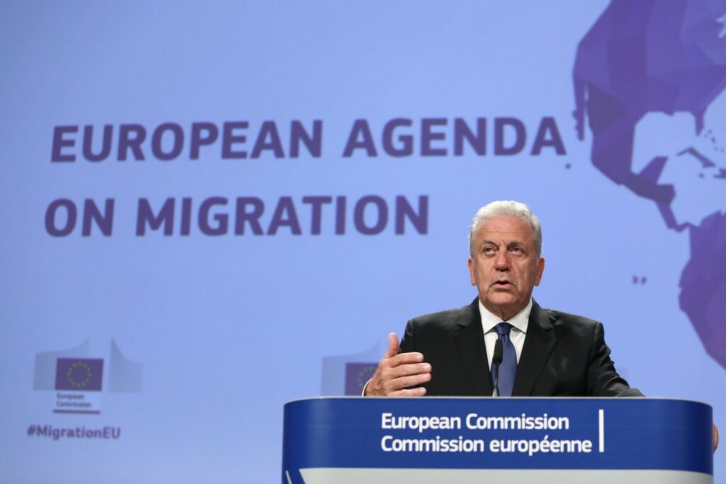 Αβραμόπουλος για μεταναστευτικό: Τα γεγονότα προκαλούν ανησυχία - Media