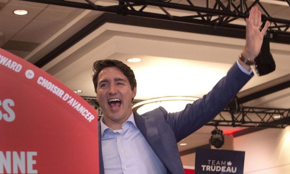 Καναδάς: Με αλεξίσφαιρο γιλέκο ο Τζάστιν Τριντό σε προεκλογική συγκέντρωση (Video/Photos) - Media