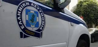 Συναγερμός στη Θεσσαλονίκη: Ξυλοκόπησε τη γυναίκα του, άρπαξε τον γιο του και εξαφανίστηκε - Media