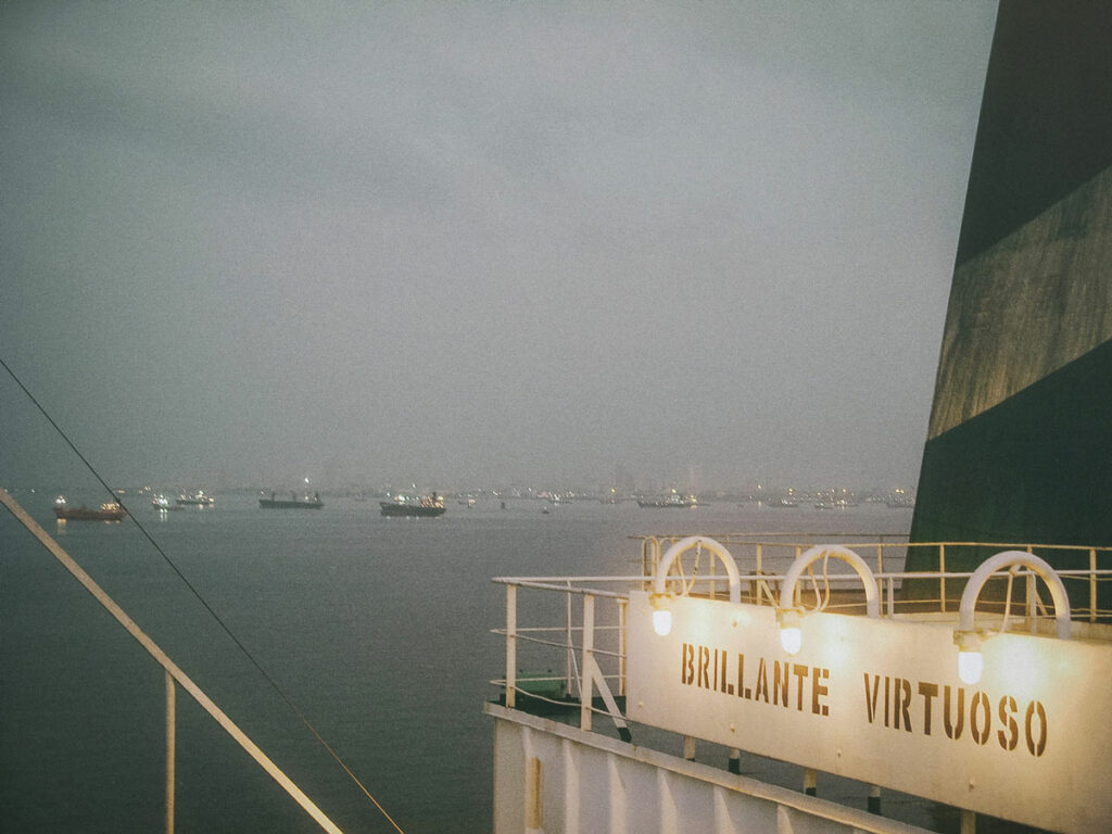 Καταδίκη γνωστού Έλληνα εφοπλιστή για... σκηνοθεσία επίθεσης πειρατών σε τάνκερ του - Media