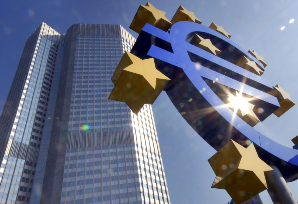 «Καμπανάκι» ΕΚΤ για αρνητικά ρεκόρ σε κόκκινα δάνεια και ρευστότητα στις ελληνικές τράπεζες - Media