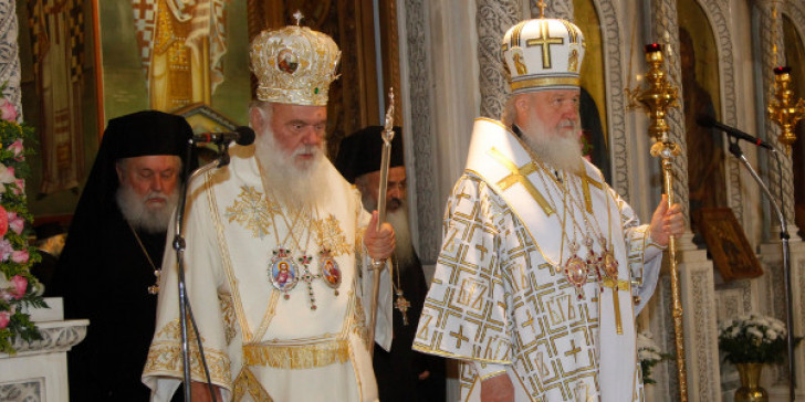 Σχίσμα προ των πυλών: Η ρωσική εκκλησία απειλεί με διαγραφή τον αρχιεπίσκοπο Ιερώνυμο - Media