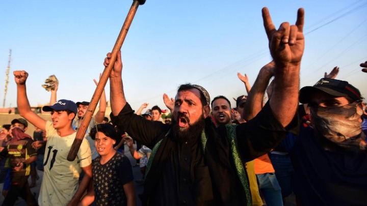 Ιράκ: Σαράντα τέσσερις νεκροί και εκατοντάδες τραυματίες σε αντικυβερνητικές διαδηλώσεις - Media