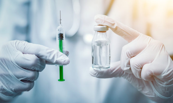 Εποχική γρίπη: Προσοχή στους επικίνδυνους «μύθους» για το εμβόλιο - Media
