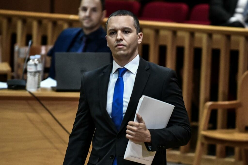 Ποινή φυλάκισης στον Κασιδιάρη για συκοφαντική δυσφήμιση - Media