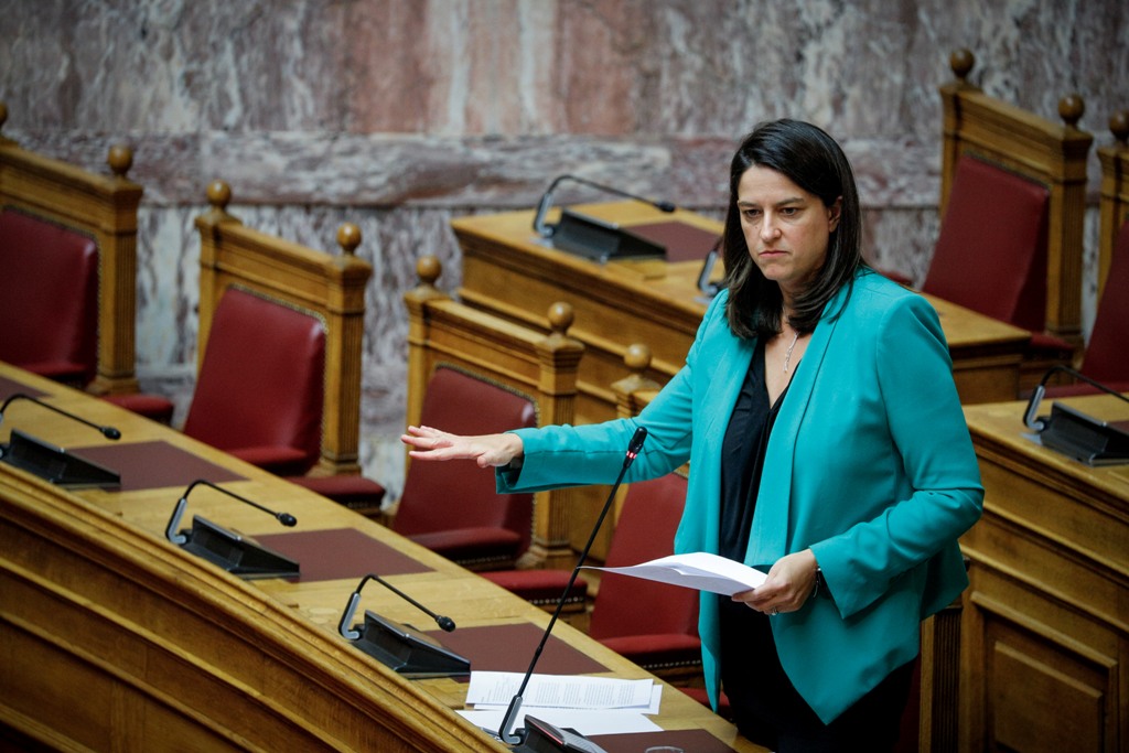 Υπ. Παιδείας: Πιο γρήγορη η αναγνώριση τίτλων κολεγίων και ξένων πανεπιστημίων - Τι γίνεται με το ΑΣΕΠ - Media