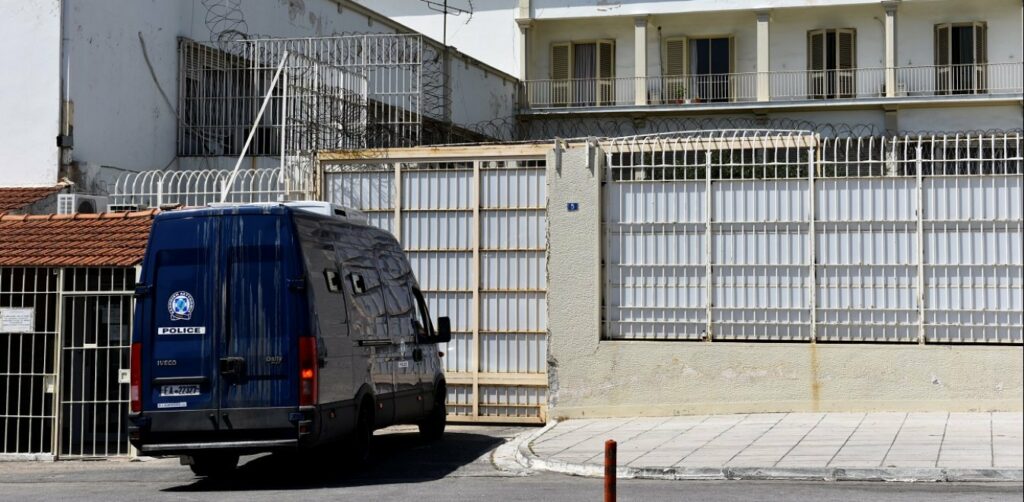 Νεκρός κρατούμενος στις φυλακές Κορυδαλλού - Media