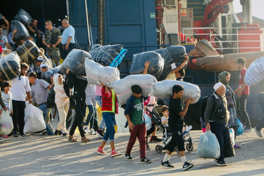 Μεταναστευτικό - Προσφυγικό: Σήμερα φεύγουν 700 από τη Σάμο στην ενδοχώρα - Media