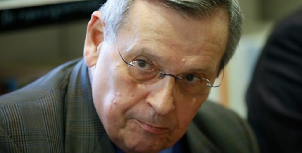 Στέφανος Μάνος κατά Γεραπετρίτη για την ψήφο των αποδήμων: Ούτε πέντε στους εκατό δεν θα ψηφίσουν - Media