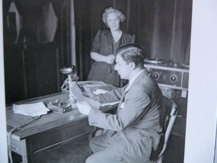 Ποιοι διάσημοι έκαναν εκπομπές στο προπαγανδιστικό ραδιόφωνο του Μουσολίνι, πριν ξεσπάσει ο πόλεμος (Photos) - Media