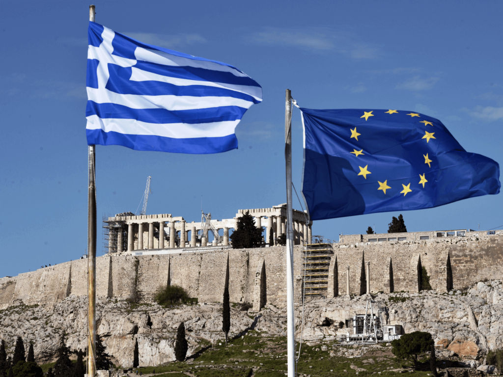 Ο οίκος αξιολόγησης Scope αναβάθμισε το αξιόχρεο της Ελλάδας σε ΒΒ από ΒΒ- - Media