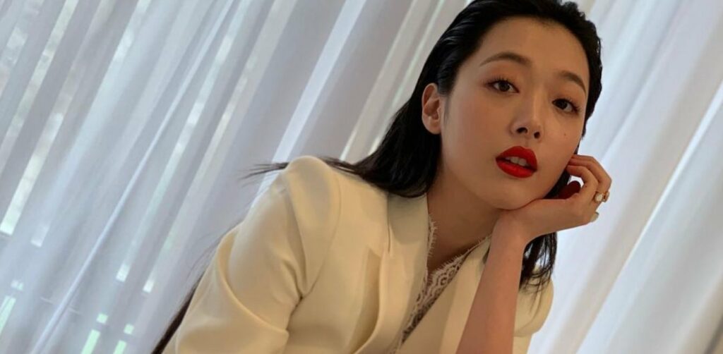 Νεκρή στα 25 της σούπερ σταρ της K-pop - Είχε προκαλέσει σάλο στο Instagram (Photos) - Media