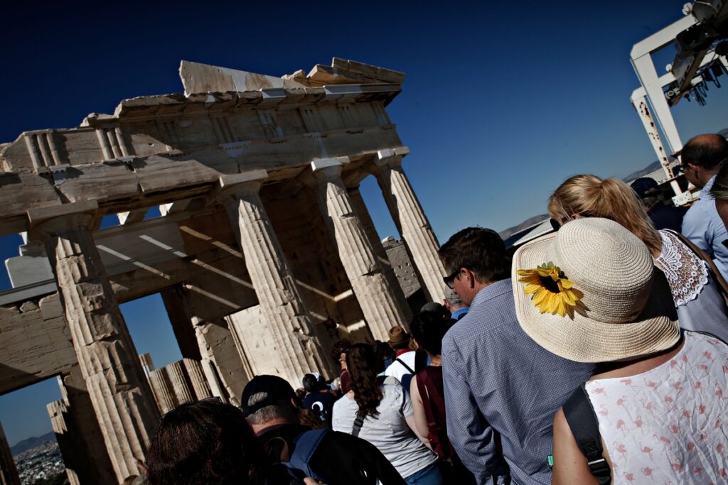 Die Zeit: Η Ελλάδα διεκδικεί από τώρα κομμάτι της τουριστικής πίτας - Media