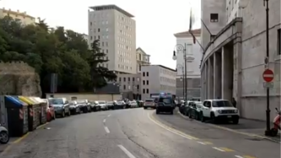 Πυροβολισμοί στην Τεργέστη: Νεκροί δύο αστυνομικοί (Video) - Media