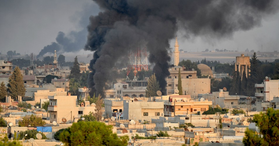 Τουρκική εισβολή στη Συρία: Δεκάδες αεροπορικές επιδρομές, τουλάχιστον 15 οι πρώτοι νεκροί (Photos/Video) - Media