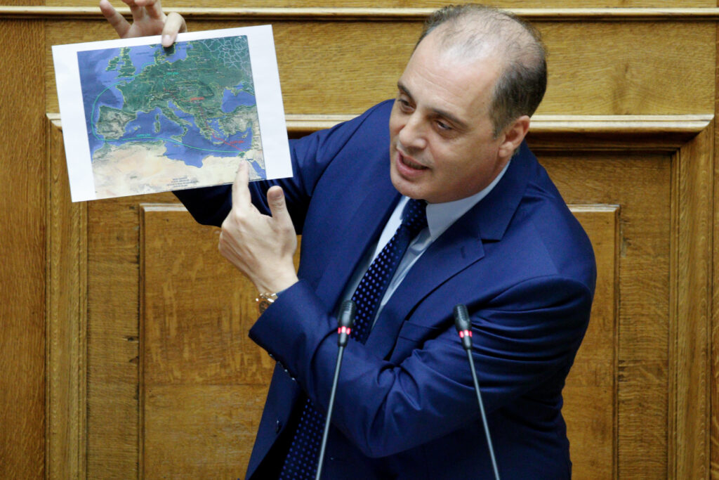 Βελόπουλος: «Βρήκαν τον Ρασπούτιν και έκρυψαν τον Τσάρο» - Media
