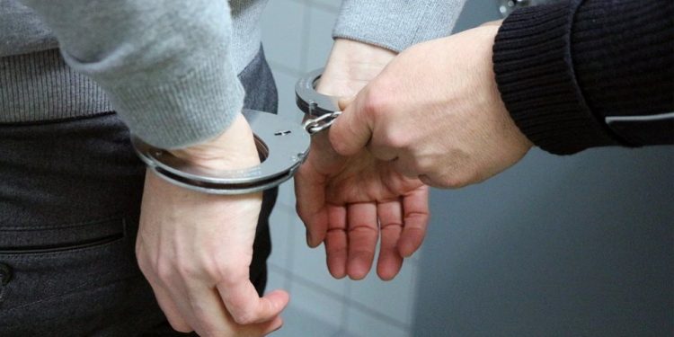 Θεσσαλονίκη: Συνελήφθη μετά από καταδίωξη 15χρονος... εξπέρ στις κλοπές αυτοκινήτων - Media