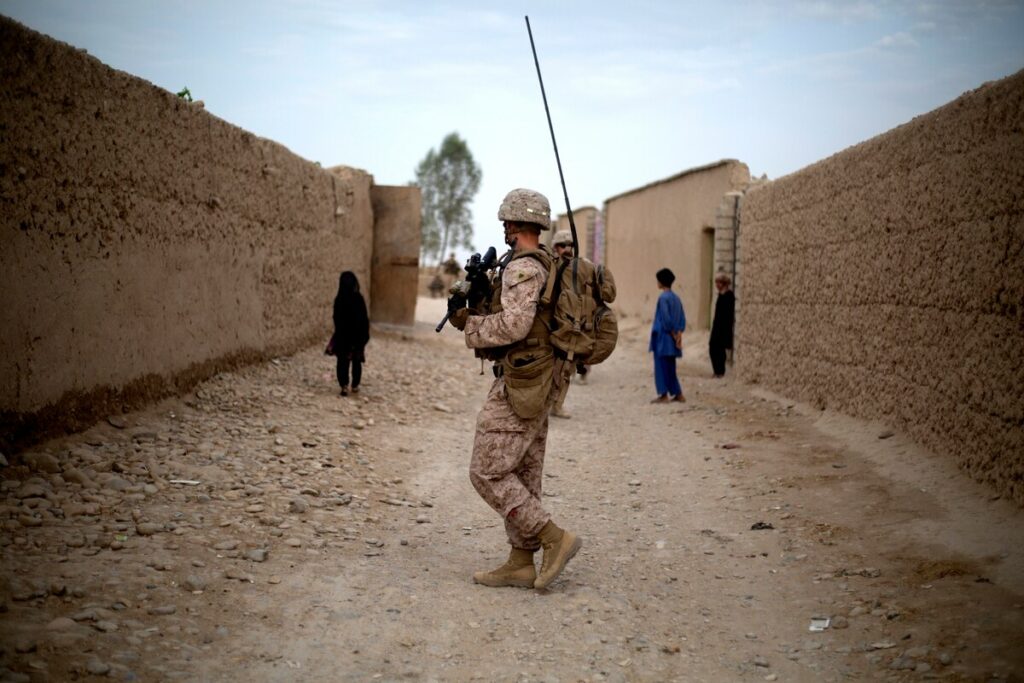 Ένας πόλεμος χωρίς τέλος: Ο στρατός των ΗΠΑ θα μείνει στο Αφγανιστάν «για αρκετά ακόμη χρόνια» - Media