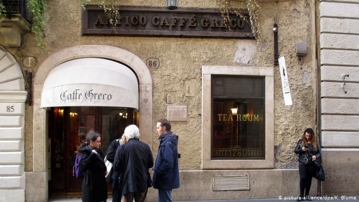 «Λουκέτο» κινδυνεύει να βάλει το ιστορικό Caffe Greco στη Ρώμη - Media