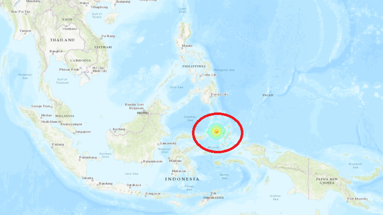 Ινδονησία: Έληξε ο συναγερμός για τσουνάμι μετά τον σεισμό 7.4 Ρίχτερ  - Media
