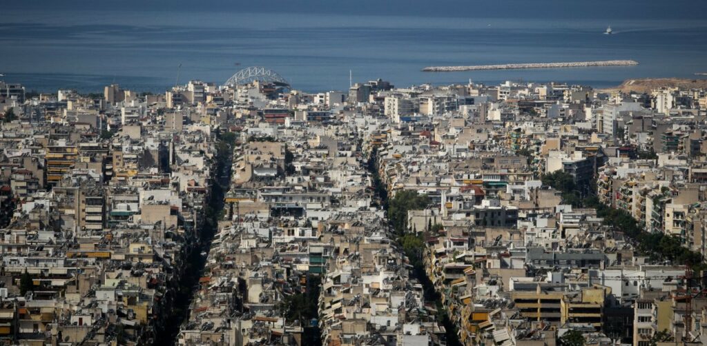 «Πεθαίνει» το Airbnb; - Έχασε πάνω από 3.000 διαμερίσματα στο κέντρο της Αθήνας - Media