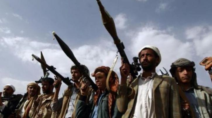 Υεμένη: Οι αντάρτες Χούτι κατέλαβαν τρία πλοία στην Ερυθρά Θάλασσα - Media