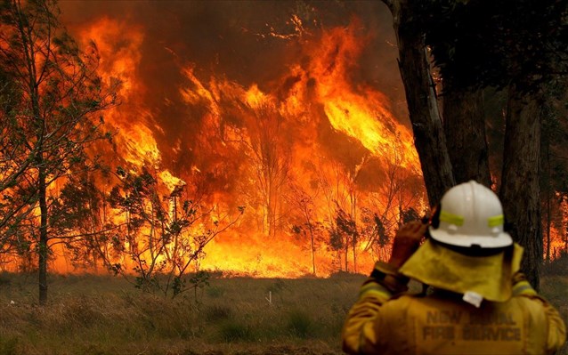 Τέσσερις νεκροί από τις πυρκαγιές που μαίνονται στην Αυστραλία - Media