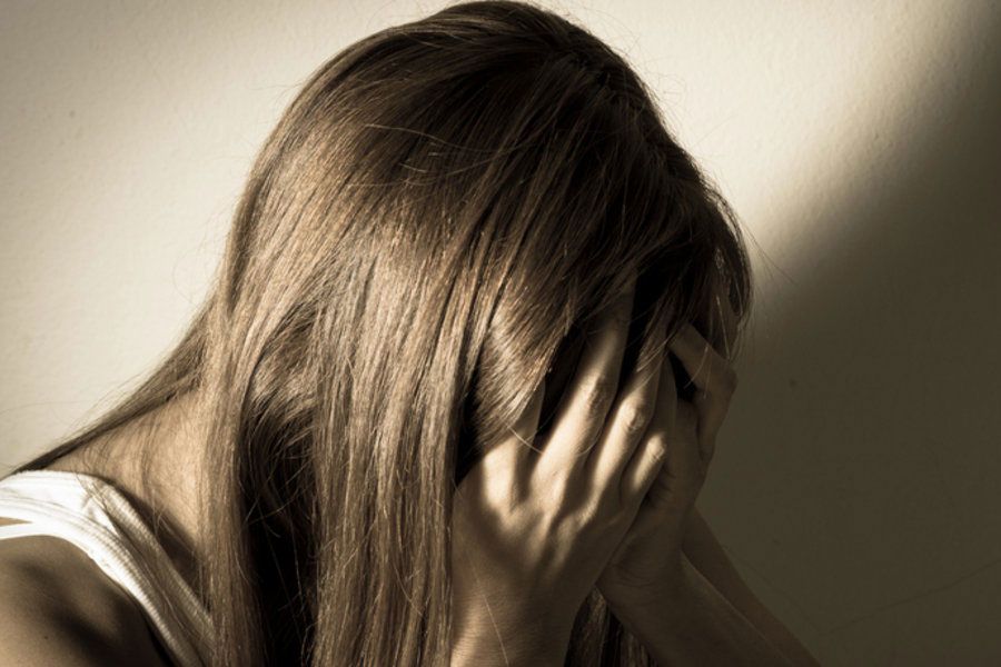 Γυναίκα έκοψε με τα δόντια το πέος του επίδοξου βιαστή της  - Media