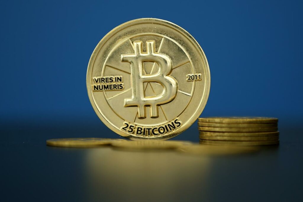 Νέο ιστορικό ρεκόρ για το Bitcoin: Έσπασε το «φράγμα» των 20.000 δολαρίων - Media