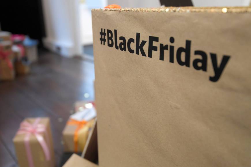 Black Friday: Τι αλλάζει το lockdown στη μεγάλη ημέρα των εκπτώσεων - Media