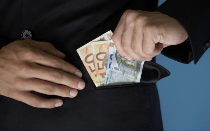 Κύπρος: Του δάνεισε 28 χιλιάδες, δεν του τις επέστρεψε και του δάνεισε άλλες 52 - Media