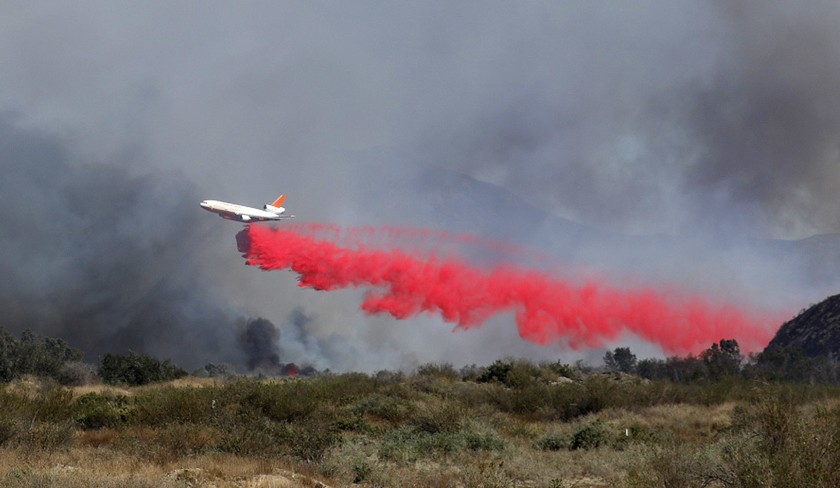 Mετά από δύο εβδομάδες έσβησε η μεγαλύτερη φετινή πυρκαγιά στην Καλιφόρνια - Media