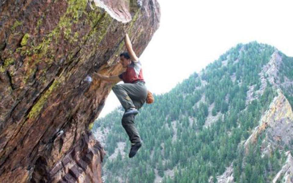 Πέθανε ο παγκοσμίου φήμης ορειβάτης Μπραντ Γκόμπραϊτ - από 300 μέτρα η μοιραία πτώση του - Media