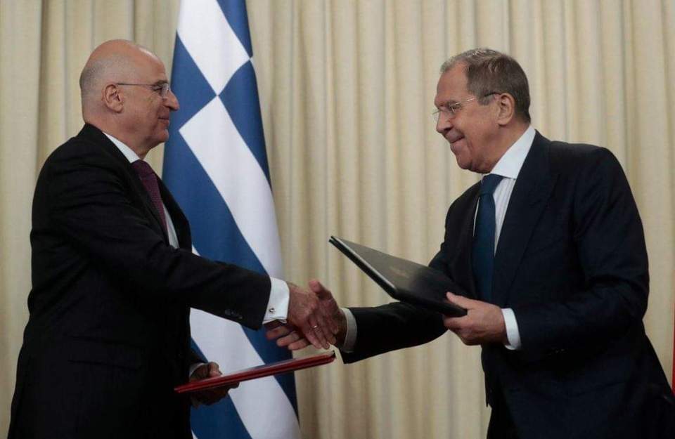 Δένδιας: Νέο κεφάλαιο στις σχέσεις Ελλάδας - Ρωσίας - Media