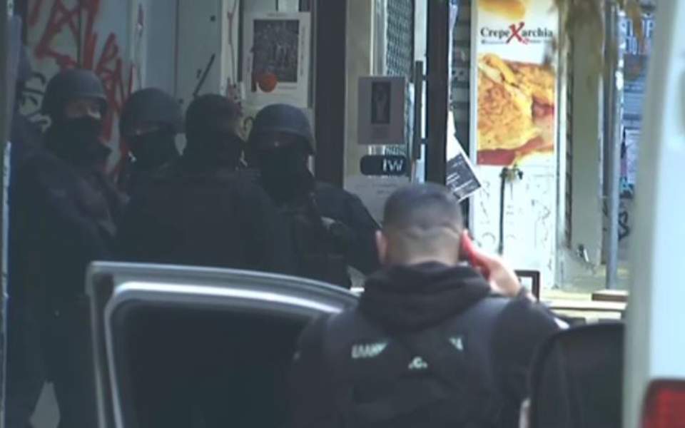 Σε εξέλιξη νέα επιχείρηση της αστυνομίας στα Εξάρχεια - Media