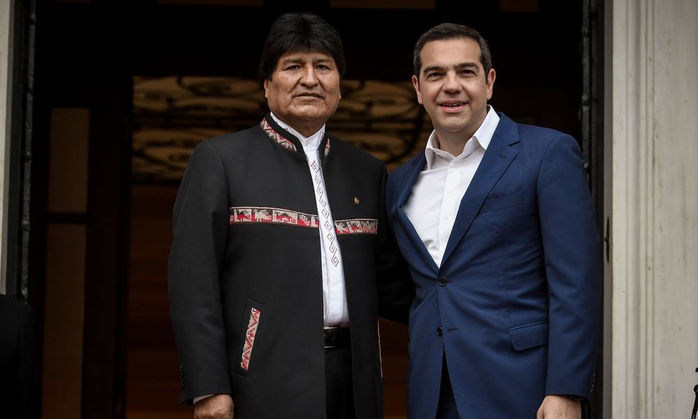 Επικοινωνία Αλέξη Τσίπρα με Έβο Μοράλες - Media