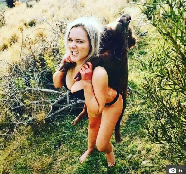 Μητέρα - κυνηγός έκανε σέξι φωτογραφίσεις με δολοφονημένα ζώα - Δέχεται απειλές για τη ζωή της (Photos) - Media
