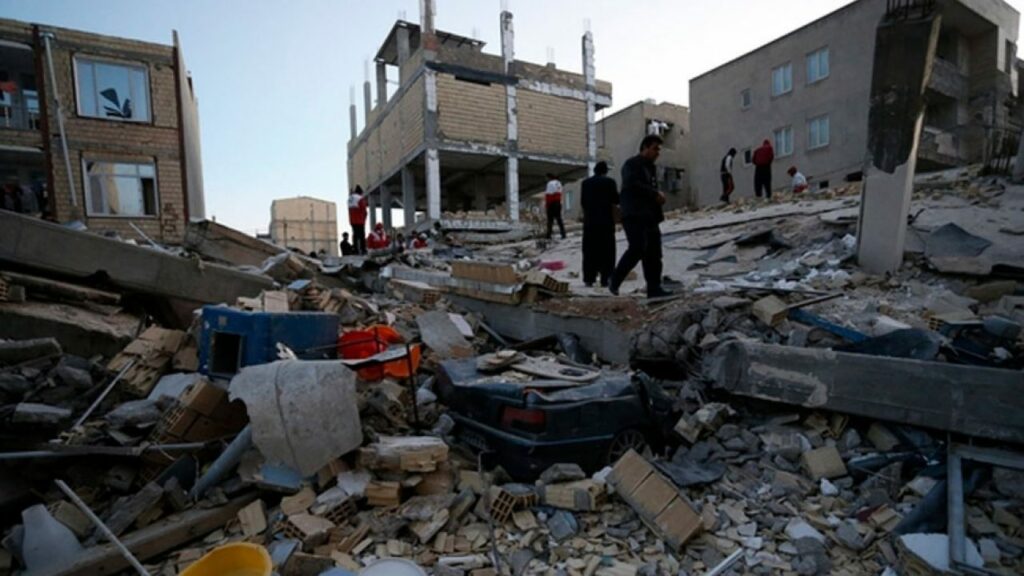 Ιράν: Ισχυρός σεισμός 5,9 Ρίχτερ με πέντε νεκρούς και 120 τραυματίες (Photos) - Media
